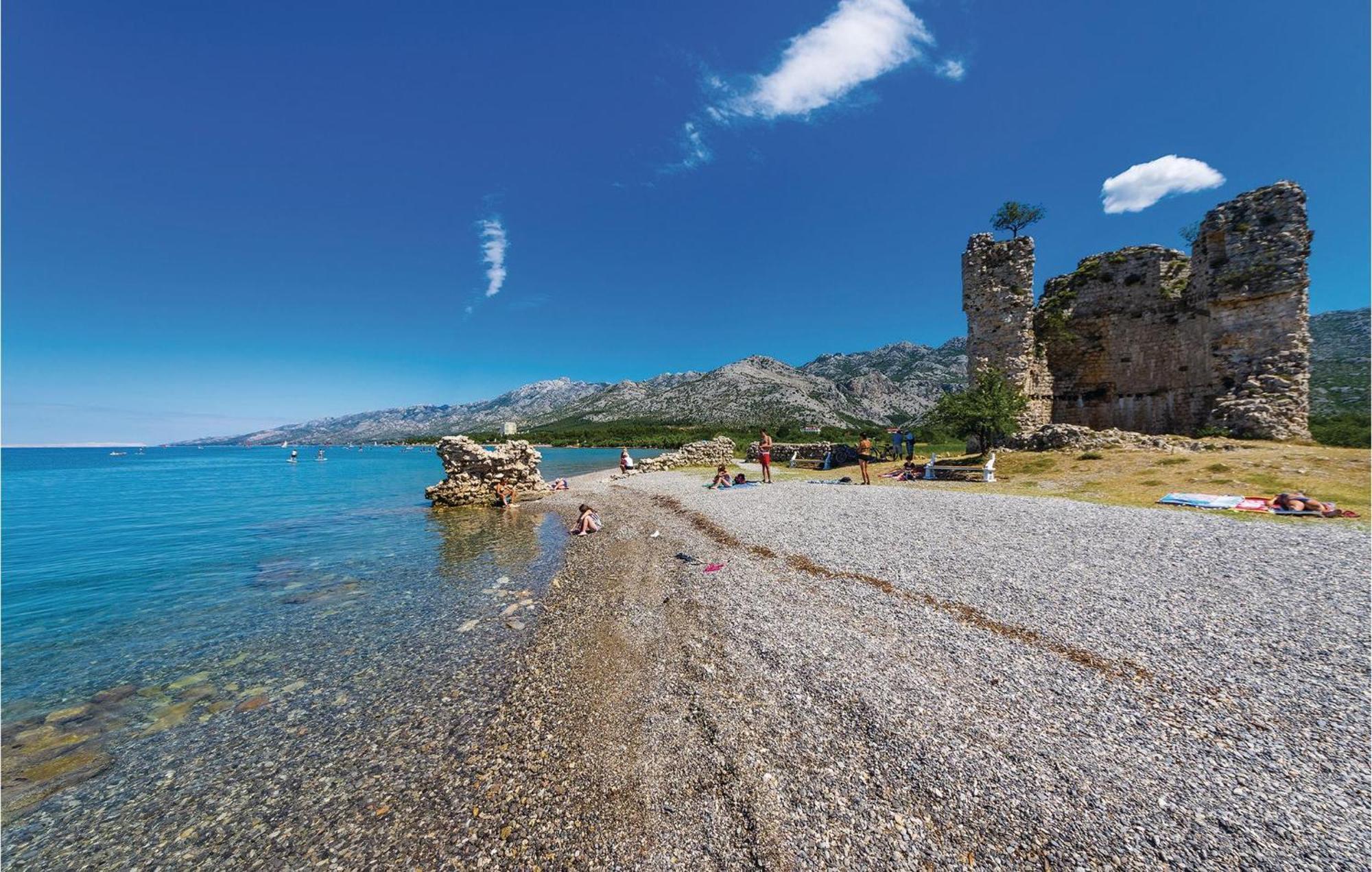 4 Bedroom Awesome Apartment In Starigrad Exteriér fotografie